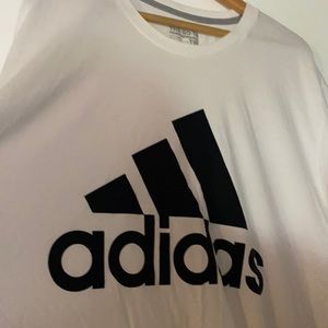 Adidas T-shirt